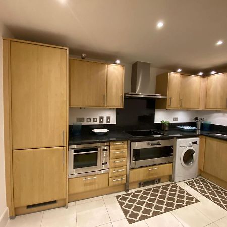 Fabulous 2 Bed Apartment In Vauxhall لندن المظهر الخارجي الصورة
