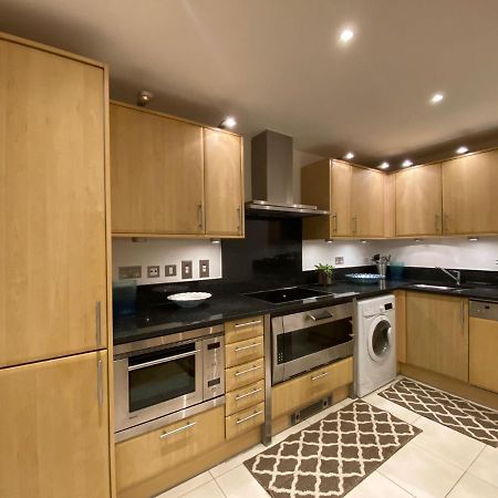 Fabulous 2 Bed Apartment In Vauxhall لندن المظهر الخارجي الصورة