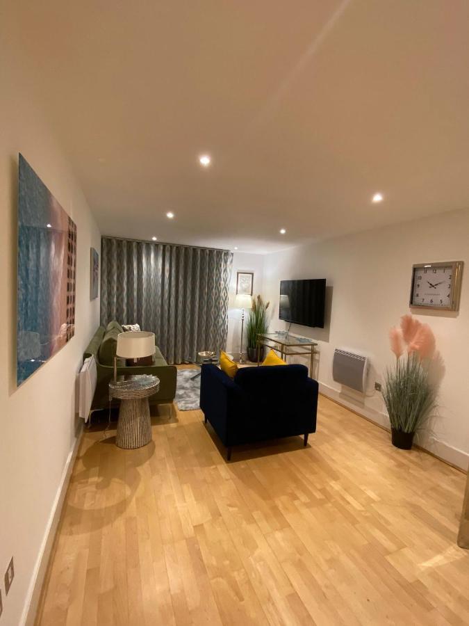 Fabulous 2 Bed Apartment In Vauxhall لندن المظهر الخارجي الصورة