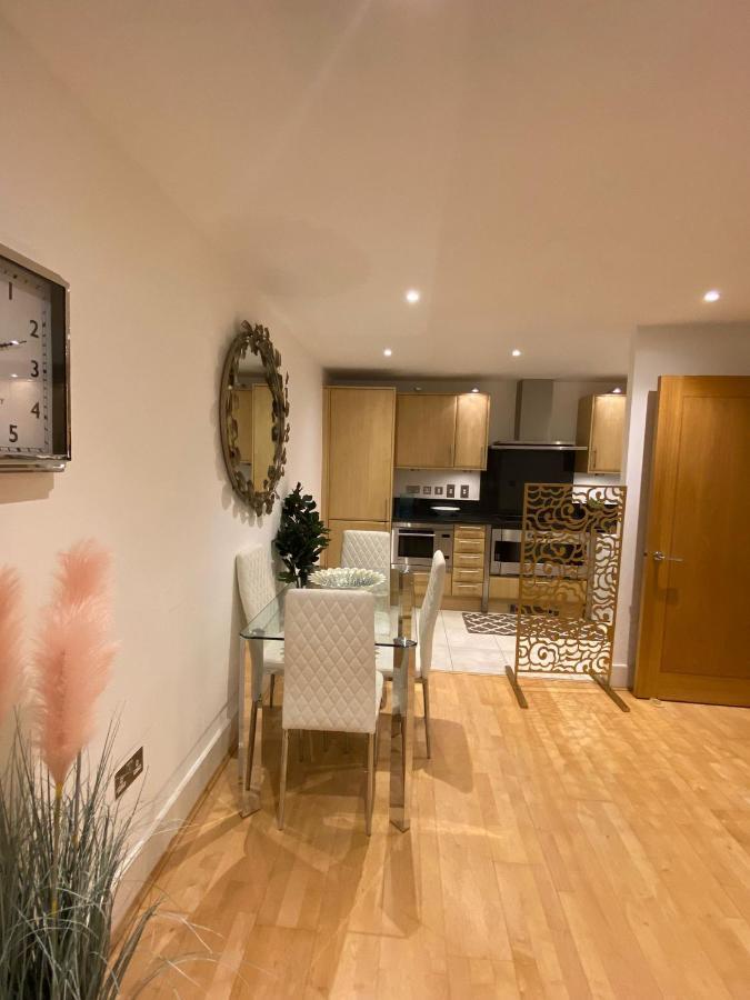 Fabulous 2 Bed Apartment In Vauxhall لندن المظهر الخارجي الصورة